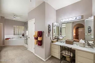 84 E Buena Vista Dr, Tempe, AZ 85284 - Photo 27