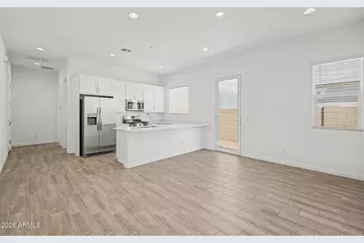 15024 W Desert Hollow Drive, Surprise, AZ 85387 - Photo 29