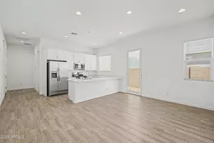 15024 W Desert Hollow Dr, Surprise, AZ 85387 - Photo 29
