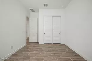 15024 W Desert Hollow Dr, Surprise, AZ 85387 - Photo 25