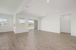 15024 W Desert Hollow Dr, Surprise, AZ 85387 - Photo 9