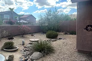 18111 W Desert Blossom Dr, Goodyear, AZ 85338 - Photo 17