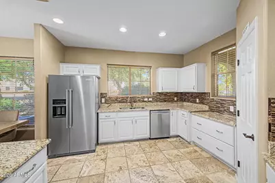14575 W Mountain View Boulevard #711, Surprise, AZ 85374 - Photo 17