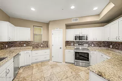 14575 W Mountain View Boulevard #711, Surprise, AZ 85374 - Photo 15