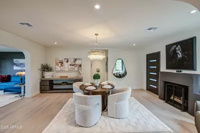 2209 N 12th Avenue, Phoenix, AZ 85007 - Photo 13