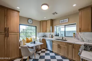 2209 N 12th Ave, Phoenix, AZ 85007 - Photo 17