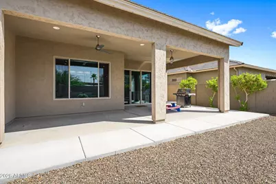 16897 W Almeria Road, Goodyear, AZ 85395 - Photo 41
