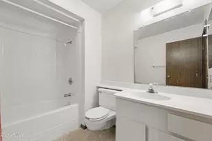 10538 W Palmeras Dr, Sun City, AZ 85373 - Photo 27