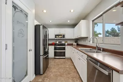 2557 W Wrangler Way, San Tan Valley, AZ 85144 - Photo 11