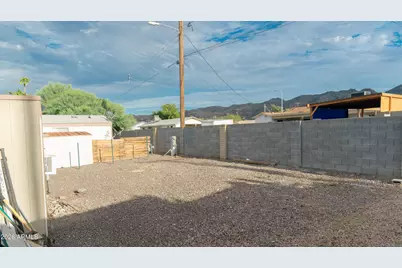 303 E South Mountain Avenue #67, Phoenix, AZ 85042 - Photo 3
