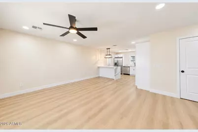 7141 W Vernon Avenue, Phoenix, AZ 85035 - Photo 5