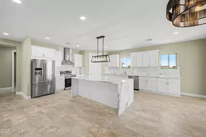 11700 S 216th Avenue, Buckeye, AZ 85326 - Photo 9
