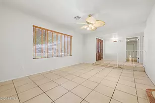 4222 W Solano Dr, Phoenix, AZ 85019 - Photo 9