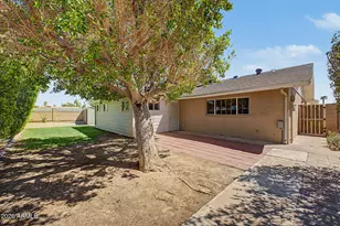 4222 W Solano Dr, Phoenix, AZ 85019 - Photo 33