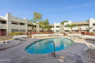 3301 E Earll Dr, Phoenix, AZ 85018 - Photo 21