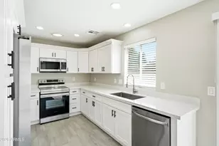25073 W Dove Trail, Buckeye, AZ 85326 - Photo 7