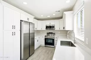 25073 W Dove Trail, Buckeye, AZ 85326 - Photo 9