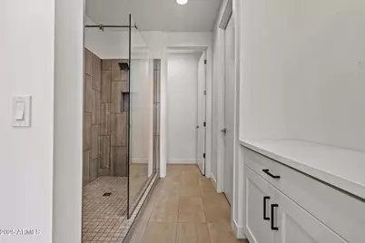 3200 N 39th Street #4, Phoenix, AZ 85018 - Photo 31