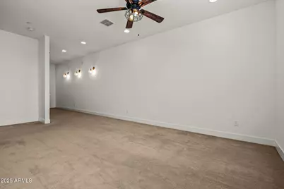 3200 N 39th Street #4, Phoenix, AZ 85018 - Photo 23