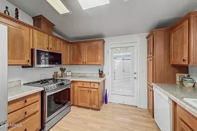 3301 S Goldfield Road #2122, Apache Junction, AZ 85119 - Photo 15