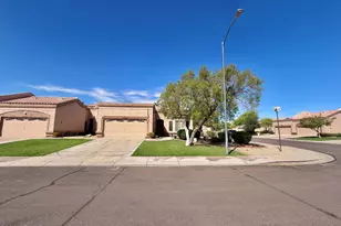 19454 N 83rd Dr, Peoria, AZ 85382 - Photo 3