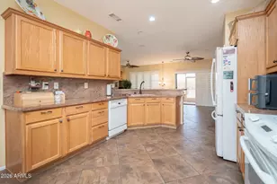 19920 N Jennings Way, Surprise, AZ 85374 - Photo 17