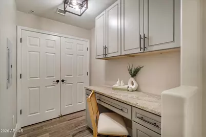 5350 E Deer Valley Drive #1250, Phoenix, AZ 85054 - Photo 9