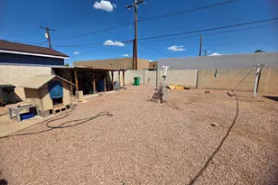 8041 N 28th Ave, Phoenix, AZ 85051 - Photo 3
