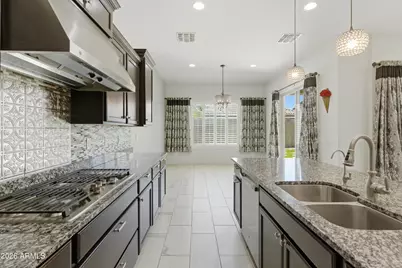 1083 E Holland Park Drive, Gilbert, AZ 85297 - Photo 9