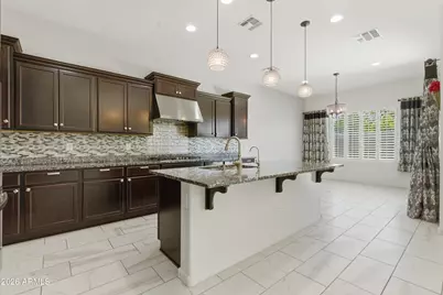 1083 E Holland Park Drive, Gilbert, AZ 85297 - Photo 11