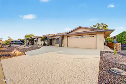 9507 W Country Club Drive, Sun City, AZ 85373 - Photo 15