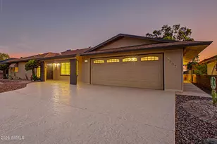 9507 W Country Club Dr, Sun City, AZ 85373 - Photo 11