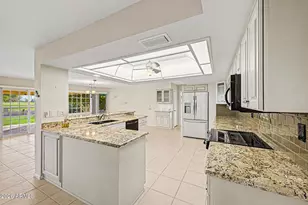 9507 W Country Club Dr, Sun City, AZ 85373 - Photo 29