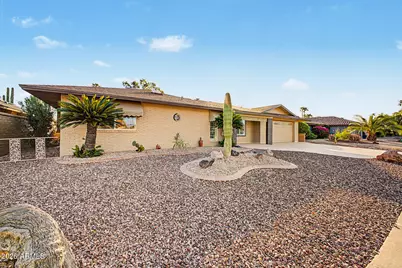 9507 W Country Club Drive, Sun City, AZ 85373 - Photo 17