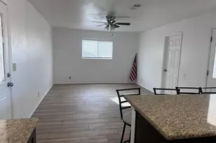 308 E Ellis Dr, Tempe, AZ 85282 - Photo 5
