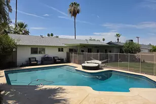 308 E Ellis Dr, Tempe, AZ 85282 - Photo 23