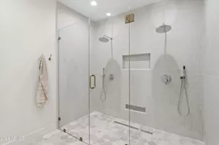 6214 E Paradise Ln, Scottsdale, AZ 85254 - Photo 25