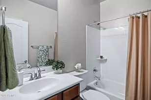957 E Rojo Way, Gilbert, AZ 85297 - Photo 9