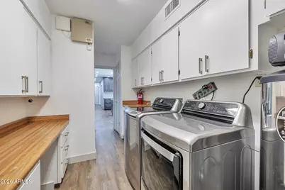 8215 E Cambridge Avenue, Scottsdale, AZ 85257 - Photo 25
