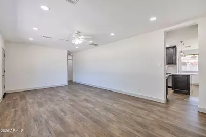 8215 E Cambridge Avenue, Scottsdale, AZ 85257 - Photo 23