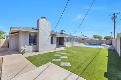 8215 E Cambridge Avenue, Scottsdale, AZ 85257 - Photo 33