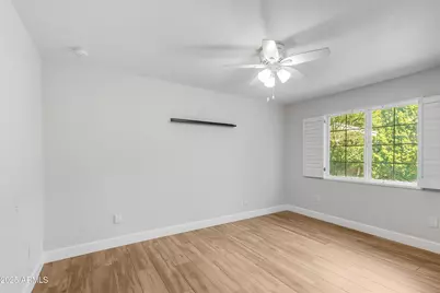 808 E Cavalier Drive, Phoenix, AZ 85014 - Photo 15