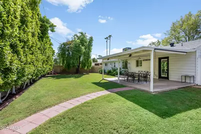 808 E Cavalier Drive, Phoenix, AZ 85014 - Photo 23