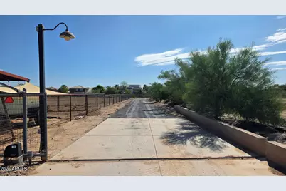 428 W Grants Passage, San Tan Valley, AZ 85143 - Photo 17