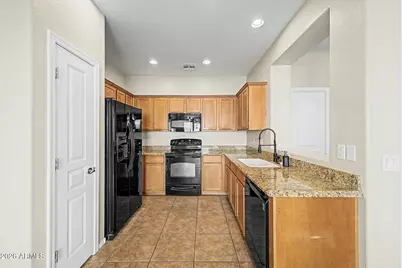 108 E Palomino Drive, Gilbert, AZ 85296 - Photo 11