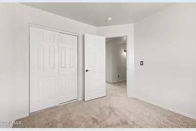 45592 W Rainbow Drive, Maricopa, AZ 85139 - Photo 19