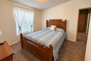 1048 Holly St, Bullhead City, AZ 86442 - Photo 21