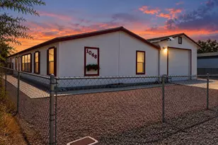 1048 Holly St, Bullhead City, AZ 86442 - Photo 5