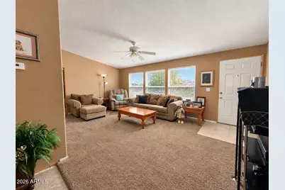 1048 Holly Street, Bullhead City, AZ 86442 - Photo 9
