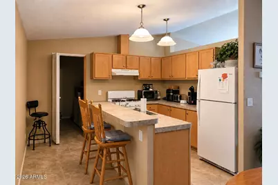 1048 Holly Street, Bullhead City, AZ 86442 - Photo 11